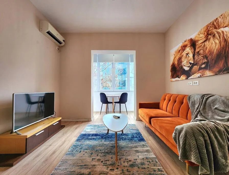Toptani Central Deluxe Flat W 24H Check In Tirana 0*,